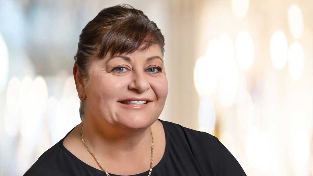 Kylie Black: Strengthening Community Bonds as Mobile Relationship Manager at Community Bank Samford 